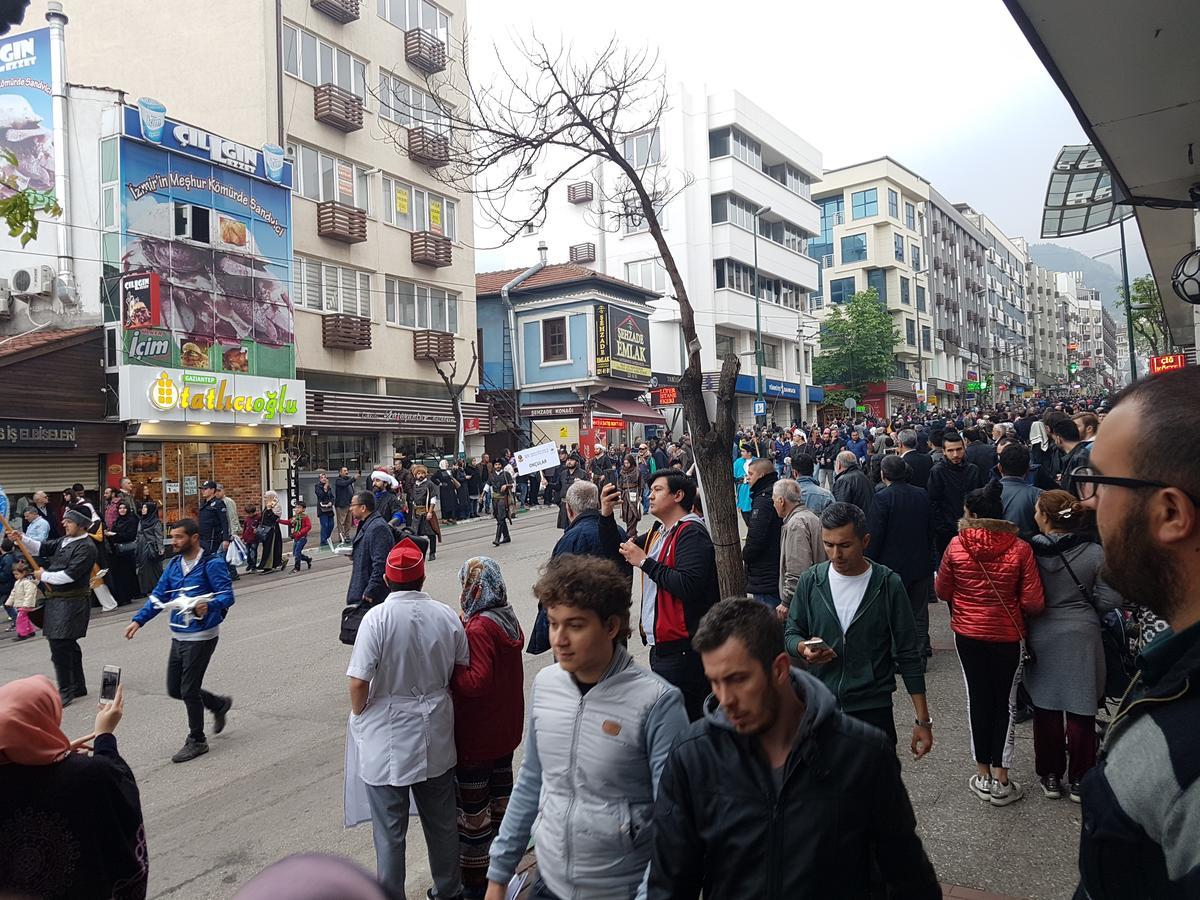 Can Hotel Bursa Bagian luar foto